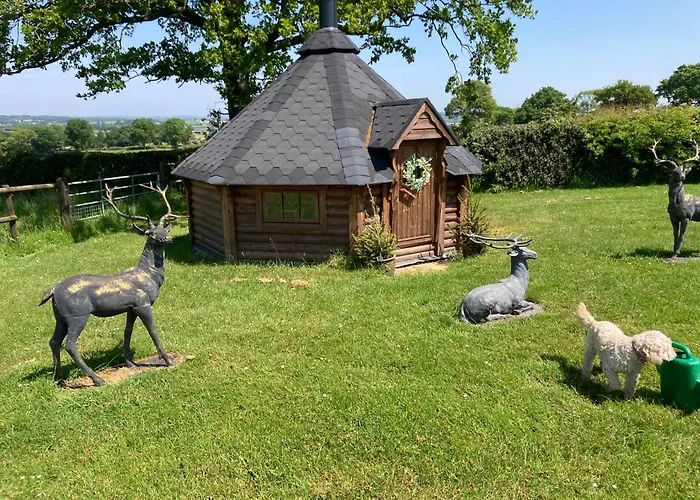 Owls Retreat, Meadowview House