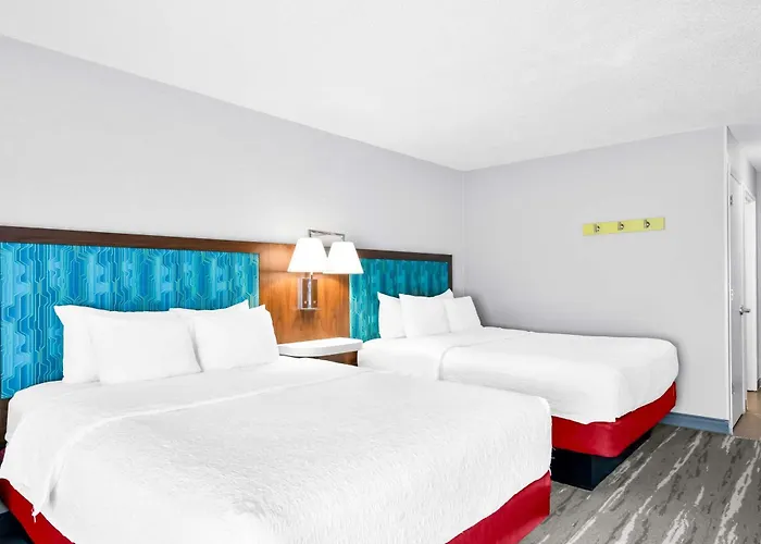 Hampton Inn South Heritage Park
