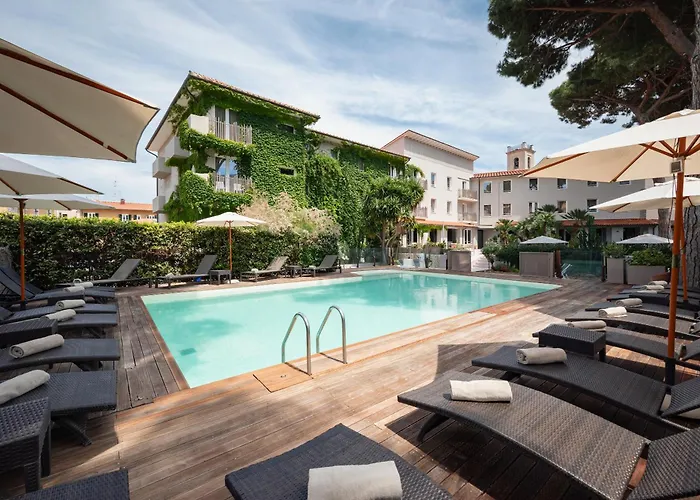 Marina Garden Hotel