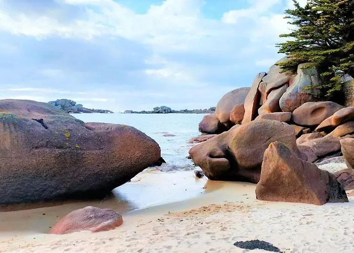 Nuit Insolite - Cote De Granit Rose - Camping Armor Loisirs
