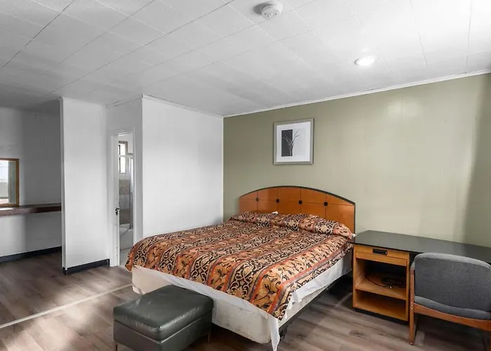 Stardust Motel Inn - East Side