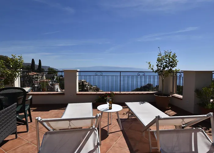 Hotel Condor