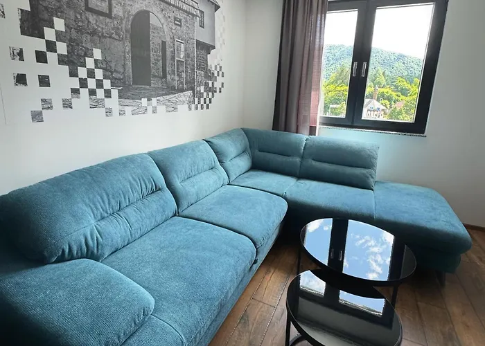 Hotel Turist 98