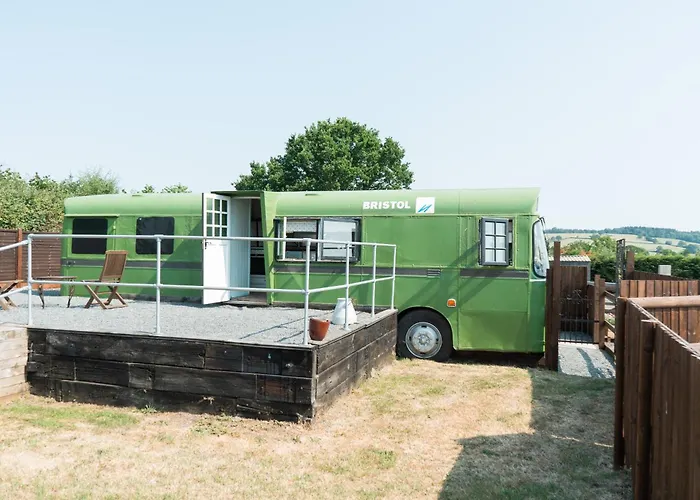 Swallowfield Glamping-The Last Stop