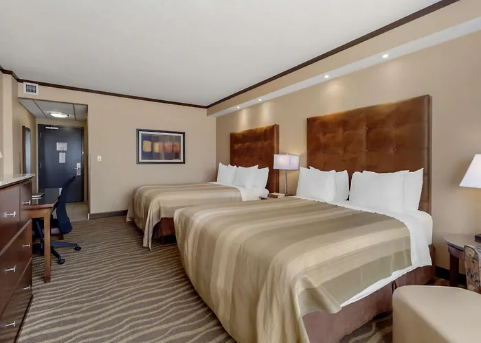 Best Western Premier Denham Inn & Suites