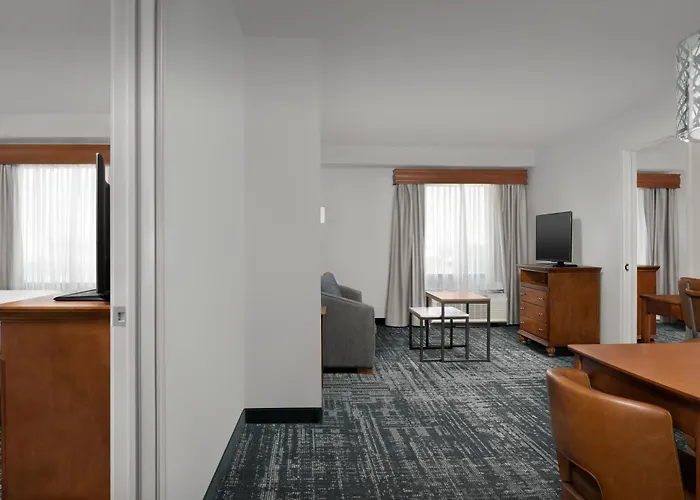 Homewood Suites By Hilton Omaha - Downtown