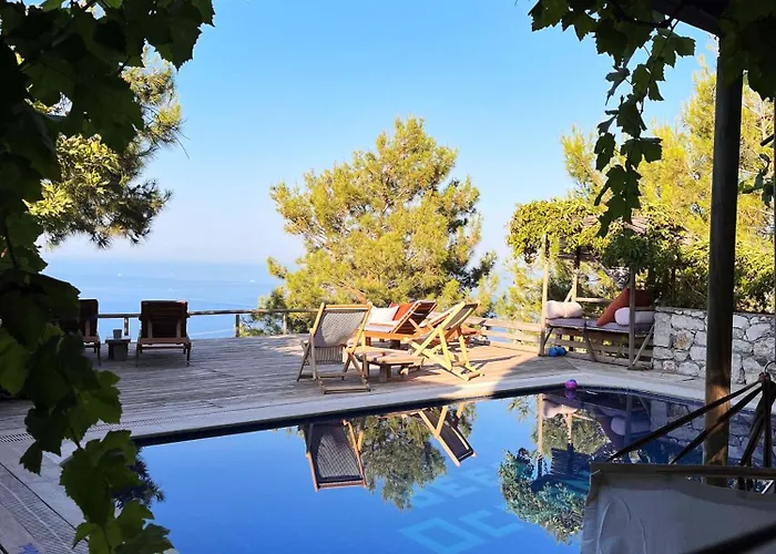Deep Ocean Camping-Adults Only