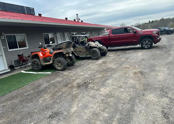 Calabogie Motor Inn