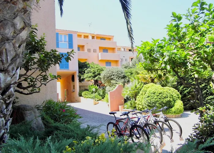 Hotel With Swimming Pool In La Maddalena, Breakfast Included
