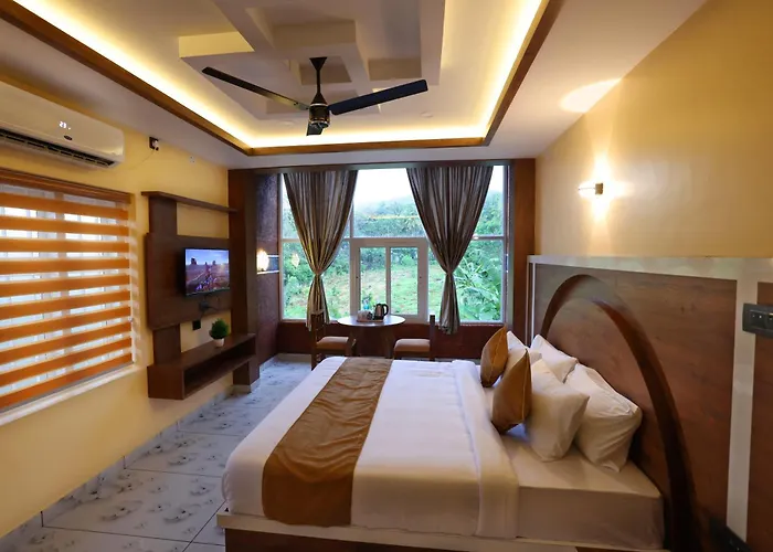 Hydel Palace Athirappilly By Bestinn Leisure