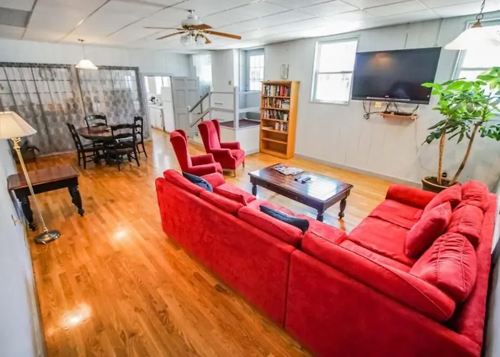 Harbor Landing Resort
