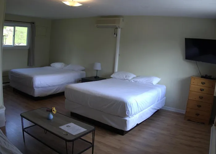 Port Loring Northland Motel
