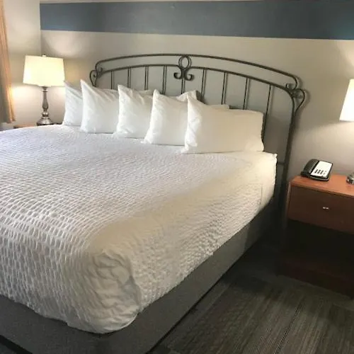 River District Hotel