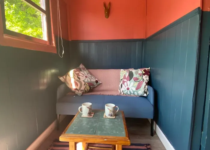 The Hares Hut At Carrigeen Glamping
