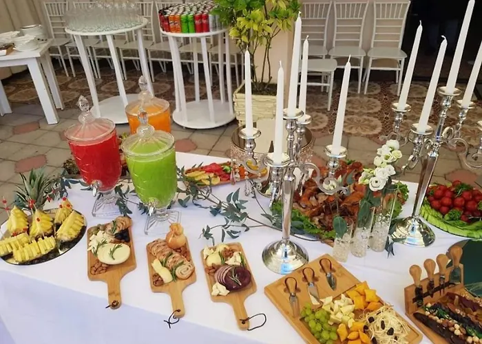 Hotel Oasis Villa