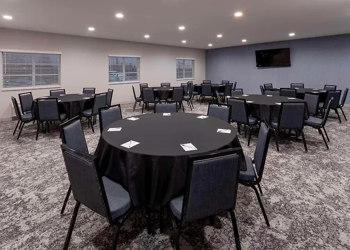 Grandstay Algona