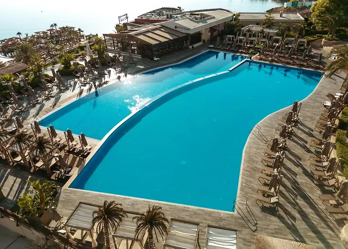 Lords Palace Hotel Spa Casino
