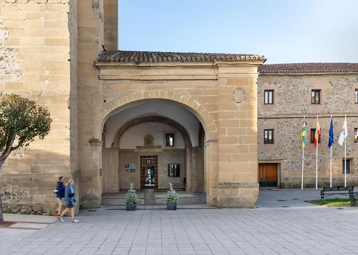 Parador De Sto. Domingo Bernardo De Fresneda
