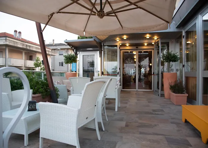 Hotel Eden