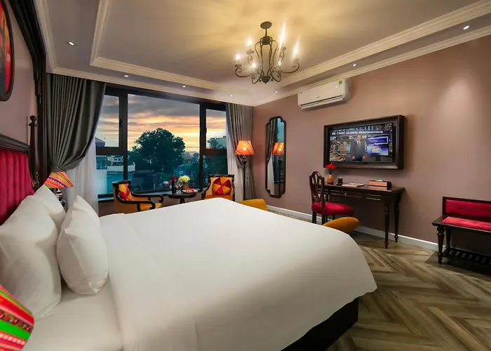 Acoustic Hotel & Spa