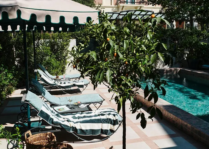 The Twenty One Hotel
