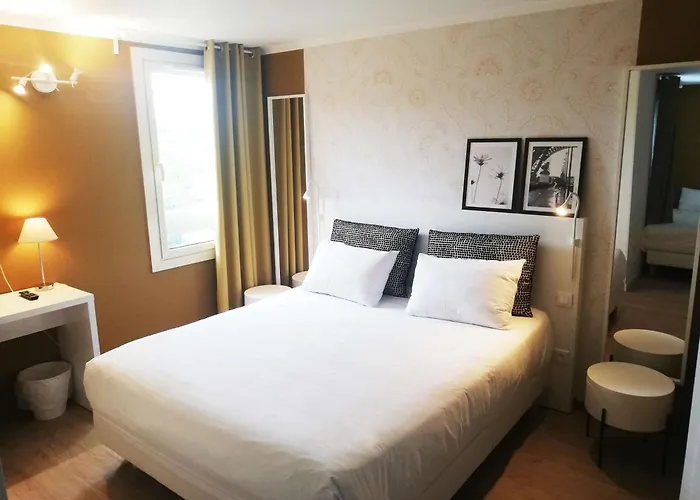 Brit Hotel Marseille Aeroport