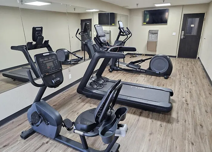 Sleep Inn & Suites Salina I-135