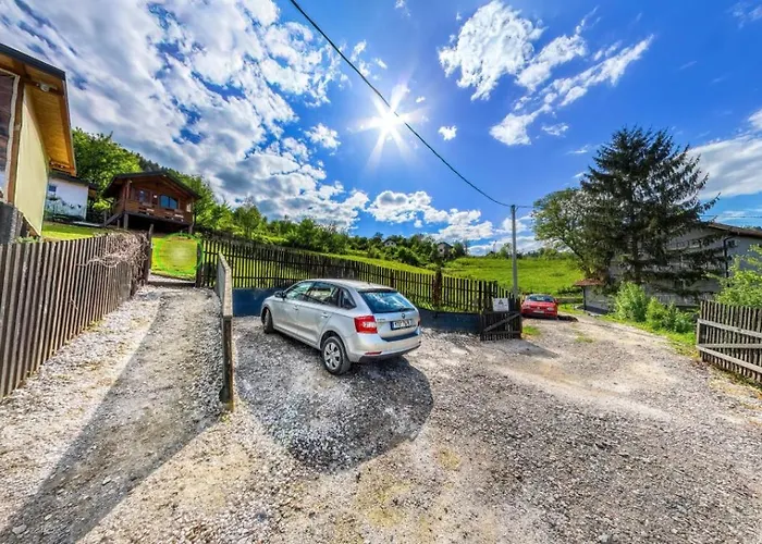Bosnian Pyramid Glamping