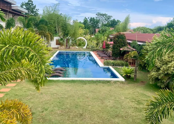 Bella Napoli Resort & Resto
