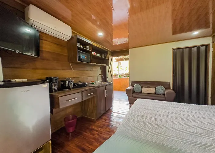 Cabanas Hermanos Solano