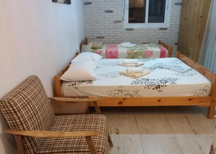 Velikis Apartments