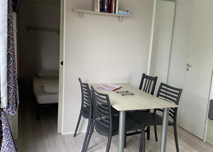 Mobil Home 10 M Et Mme Colas
