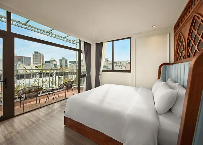 Eliana Premio Hotel Hanoi