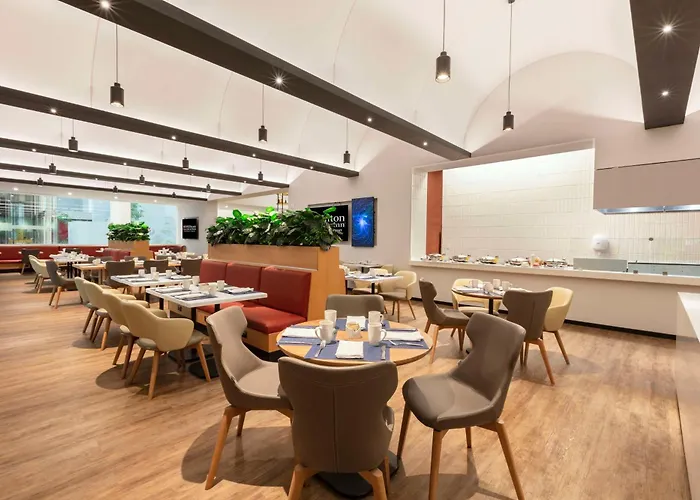 Hilton Garden Inn Guadalajara Airport