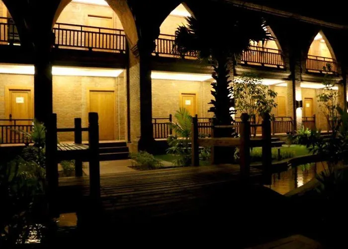 Famous Hotel Bagan
