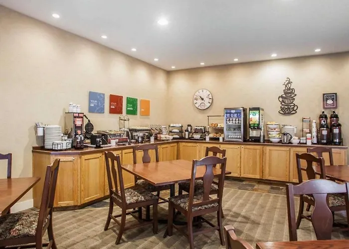 Comfort Inn & Suites Macon