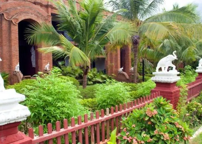 Thazin Garden Hotel
