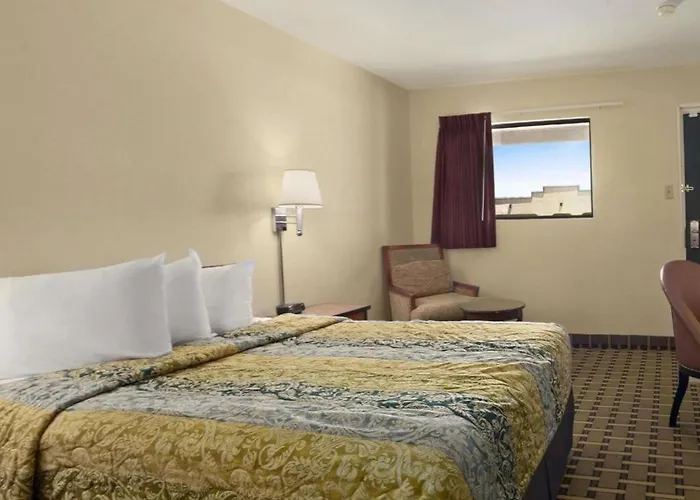 Travelodge By Wyndham Clovis
