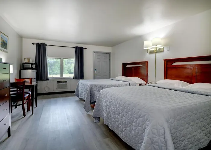 Canaan Motel
