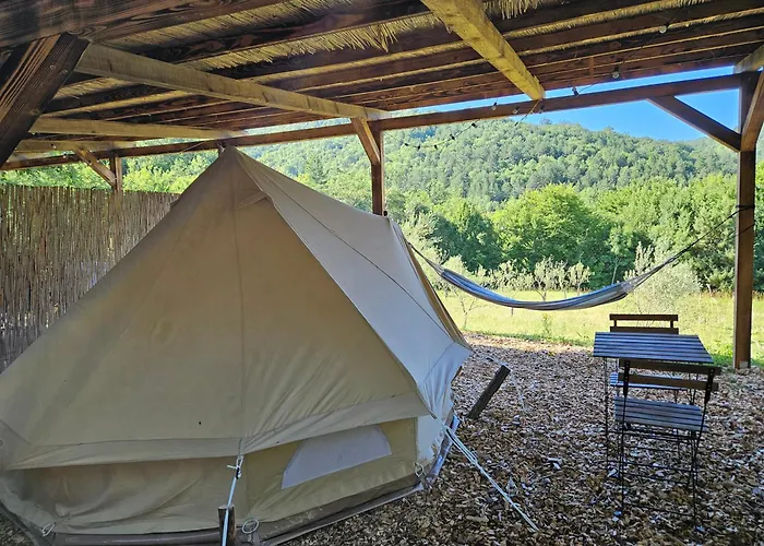 Eco Camp Supot