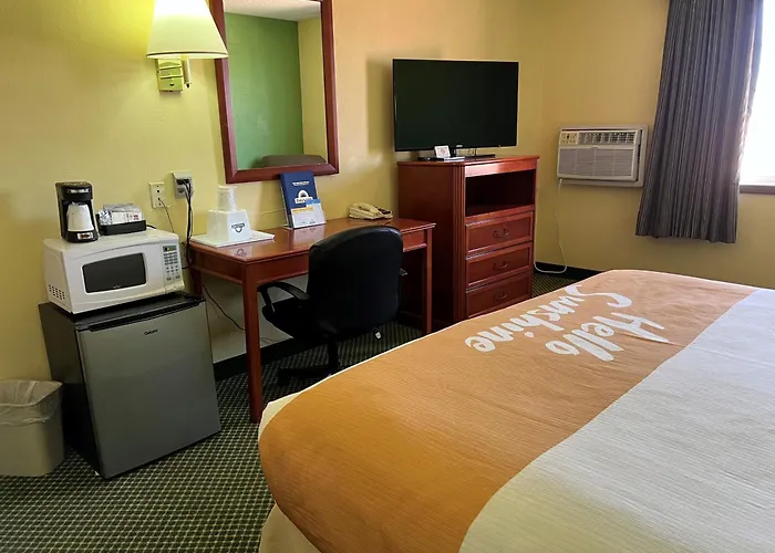 Days Inn By Wyndham Great Bend