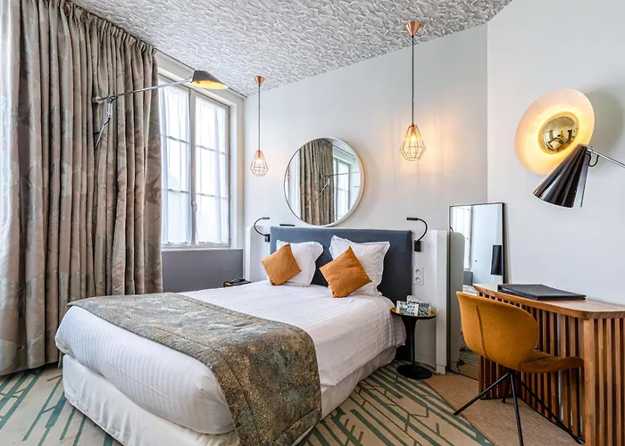 Hotel Le Saint Gelais