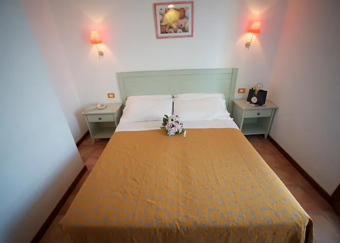 Hotel Villa Tramonto Direttamente Sul Mare