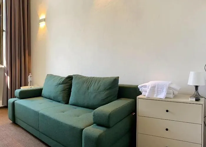 Lift Hotel Boutique - Derybasivska
