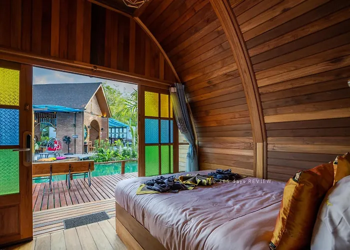 Plaiphu Pool Villas