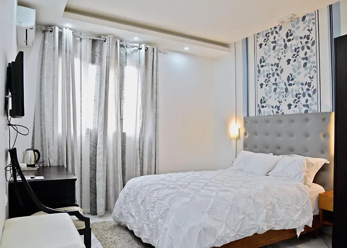 Cincinnati Hotel Yaounde