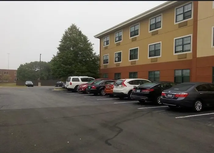 Mainstay Suites