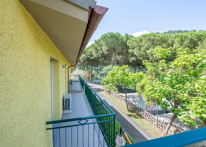 Costabella Rooms