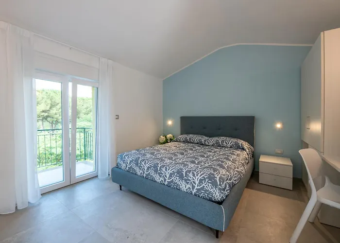 Costabella Rooms