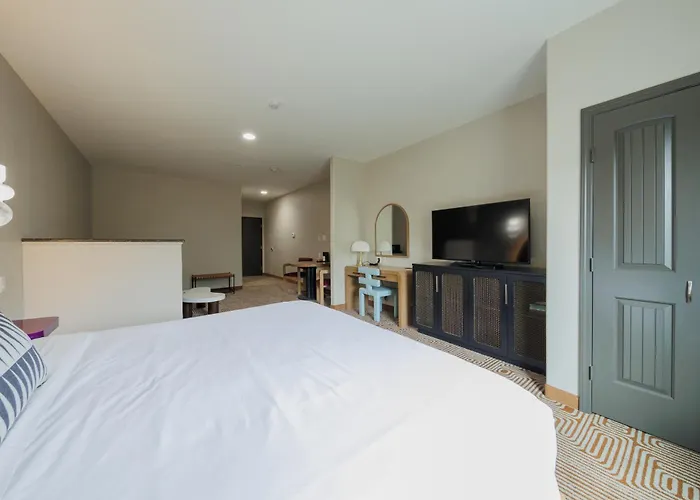 Blanco River Hotel